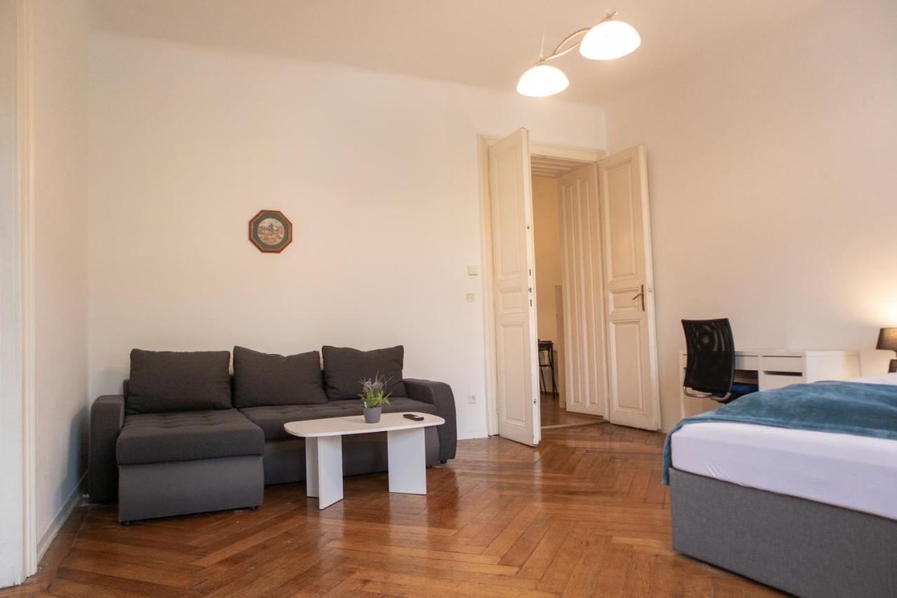 Roomy 2Br Apt. Near Akh -Perfect For Longstays Viyana Dış mekan fotoğraf