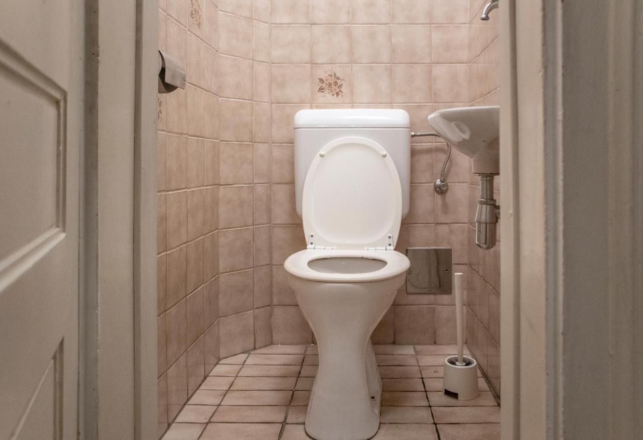 Roomy 2Br Apt. Near Akh -Perfect For Longstays Viyana Dış mekan fotoğraf